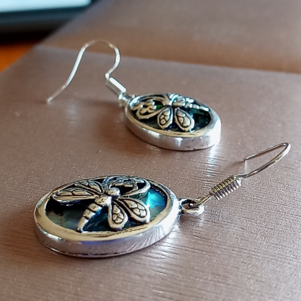 Dragonfly Abalone Shell Silver Tone Oval Earrings - Picture 3 of 4